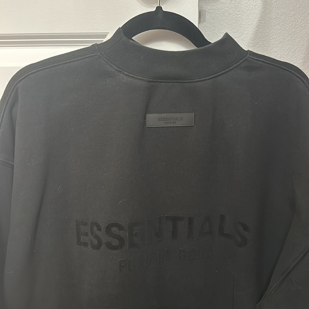 Essentials FOG pullover - Picture 3 of 4